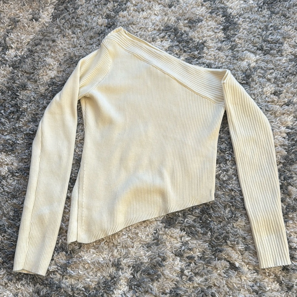 ASTR the Label Women’s Sweater - M